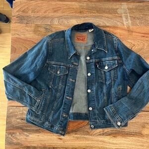 Levi's Classic Indigo Denim Jacket